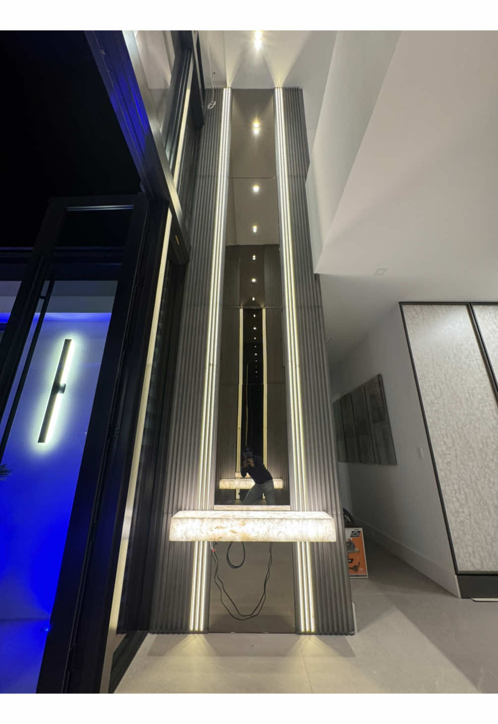 Bronze Mirror  #bronzemirror #mirror #mirrordesign #homedesign #homedecoration #remodeling #viral #fyp #homedesign 