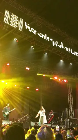 #keren abizzz❤️‍🔥❤️‍🔥#vieratale#solo #fyp #perih#widivierratale #konsermusik #liriklagu #bcaxyz #konservierratale 