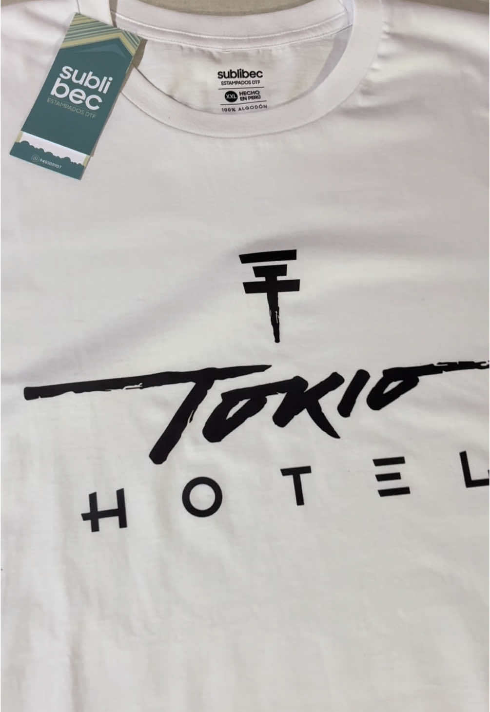 Polo TOKIO HOTEL 🇵🇪 Estampado tecnica DTF mayor durabilidad ✨ #CapCut #tokiohotel #tokiohoteledit #tokiohotelfan #tokiohotelfan #tokiohotelperu #peru🇵🇪 #estampadospersonalizados #perulima🇵🇪 #estampado #paratiiiiiiiiiiiiiiiiiiiiiiiiiiiiiii #limaperu 