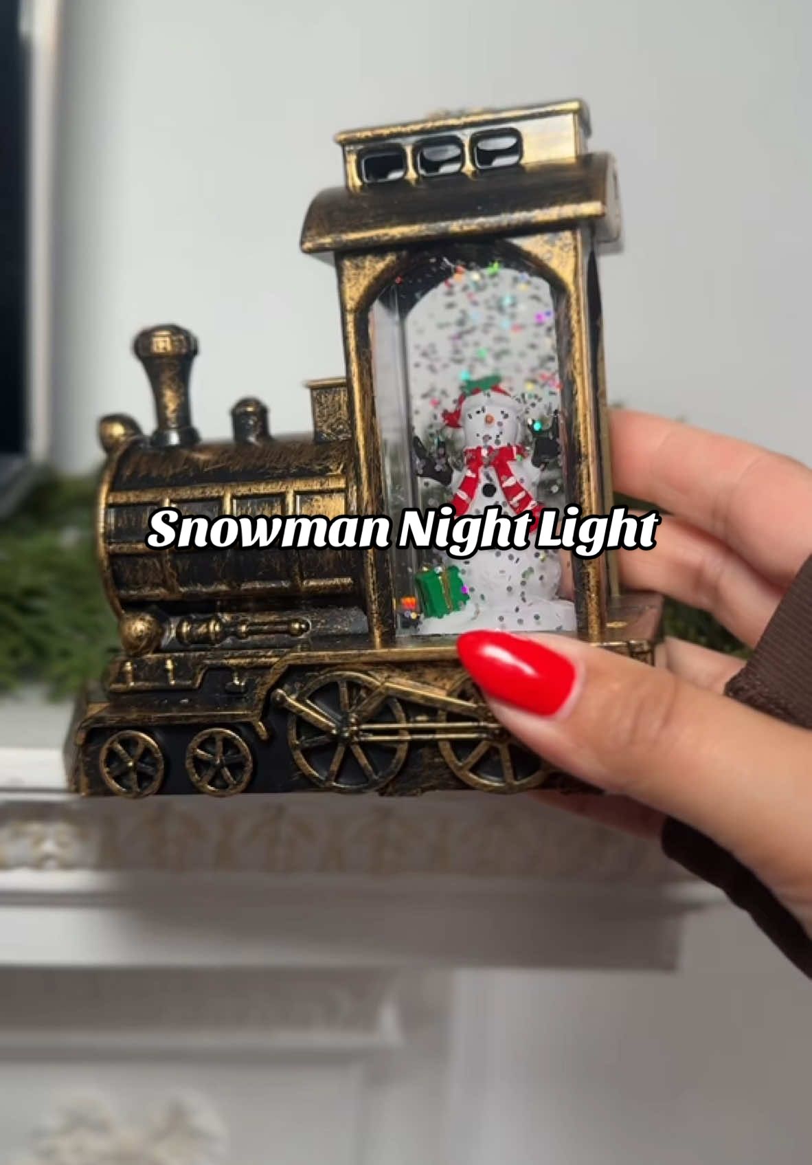 Night light snowman train is perfect winter decor  #creatorsearchinsights #tiktokmademebuyit #homedecor #winterdecor #holidaydecor 