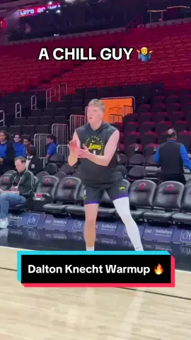 When you play in the NBA, but you’re just a chill guy 🤷‍♂️😂 @Lakers #NBA #Basketball #Lakers #DaltonKnecht 