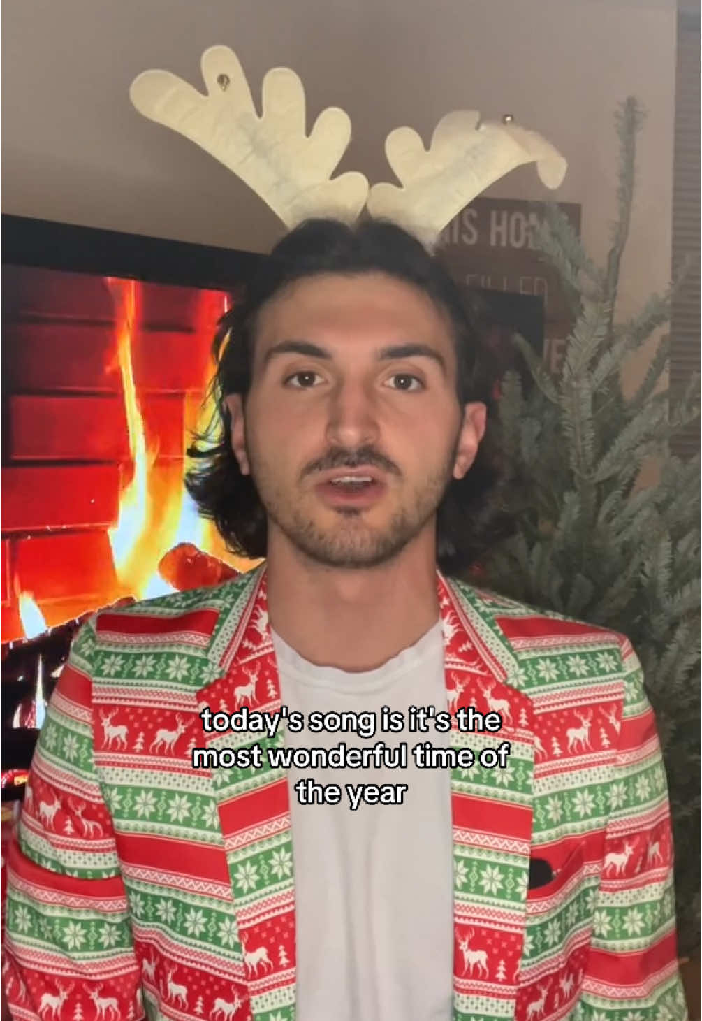 A Christmas classic with a HORRIBLE VERSION #themostwonderfultimeoftheyear #christmassong #christmas #music #25daysofchristmas 