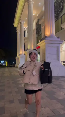 Các mom đã săn áo ấm về cho con chưa ạ #LearnOnTikTok #tiktokindia #tiktokviral 