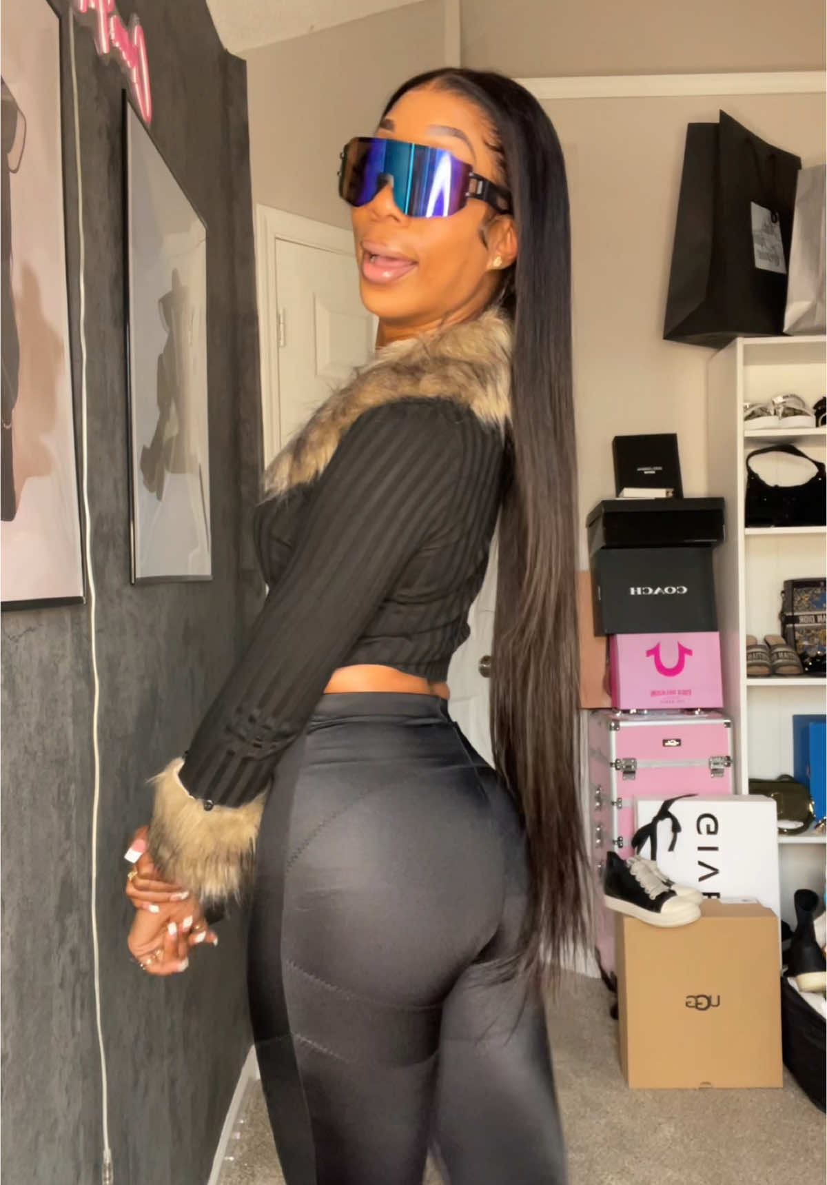 30in bussdown and you know that bih black! 13x6 HD lace! @Geeta Hair @geetahair_review #geetahair #blackfridaydeals #blackfriday #blackfridayshopping 