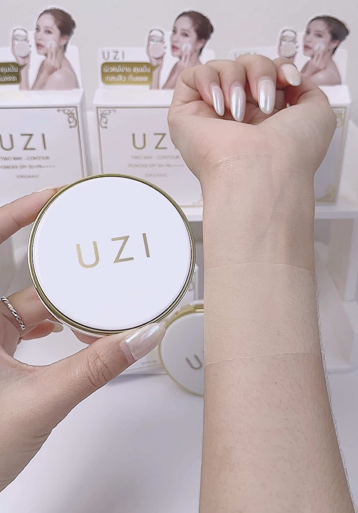 แป้งพัฟกันแดดราคาหลักร้อย ‼️ #uzicosmetic #ขวัญอุษามณี #TikTokBeauty #รีวิวบิวตี้ #แป้งกันแดด #แป้งพัฟขวัญอุษามณี 