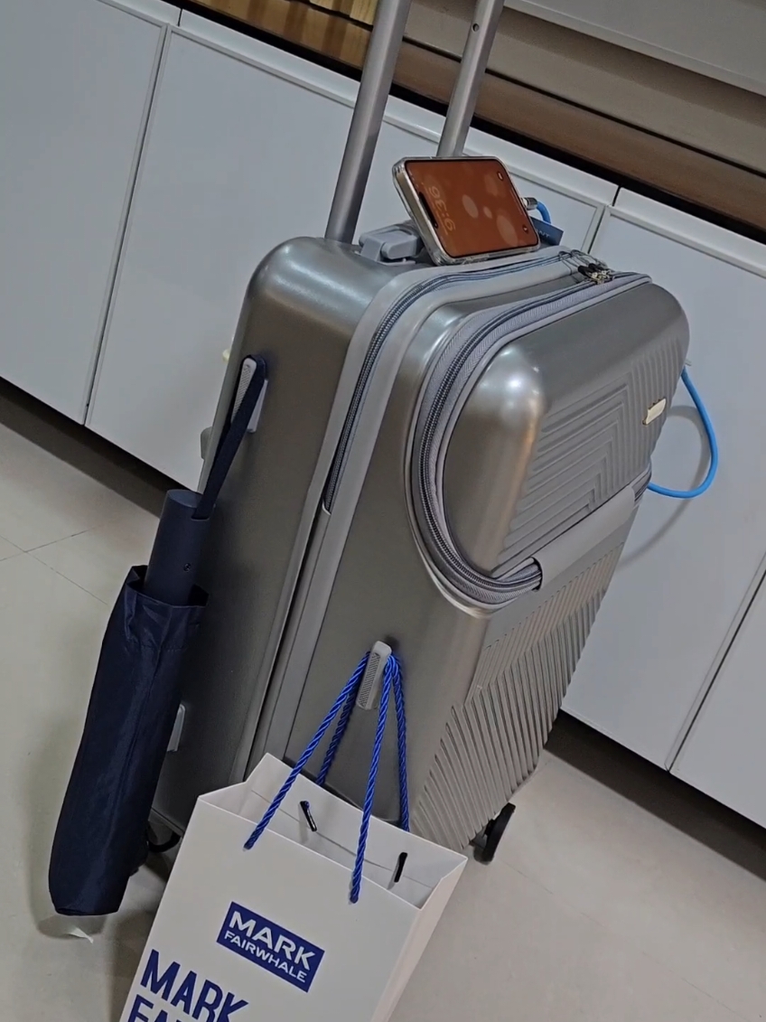2 in 1 ah ayos  #luggagebag #islandelephant #laptopbag #bag #bags #travellingbag 