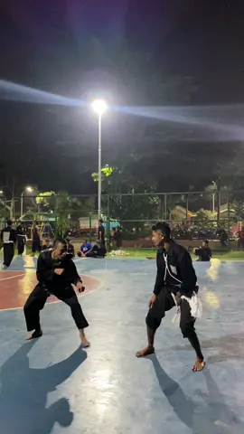 Ijin Warga gadungan surabaya barat mau tampil 🤣🤣salam santun dari leting kembar 🦠🦠 #wargagadungan #wargagadunganpsht #surabayabarat #psht #teknikan 