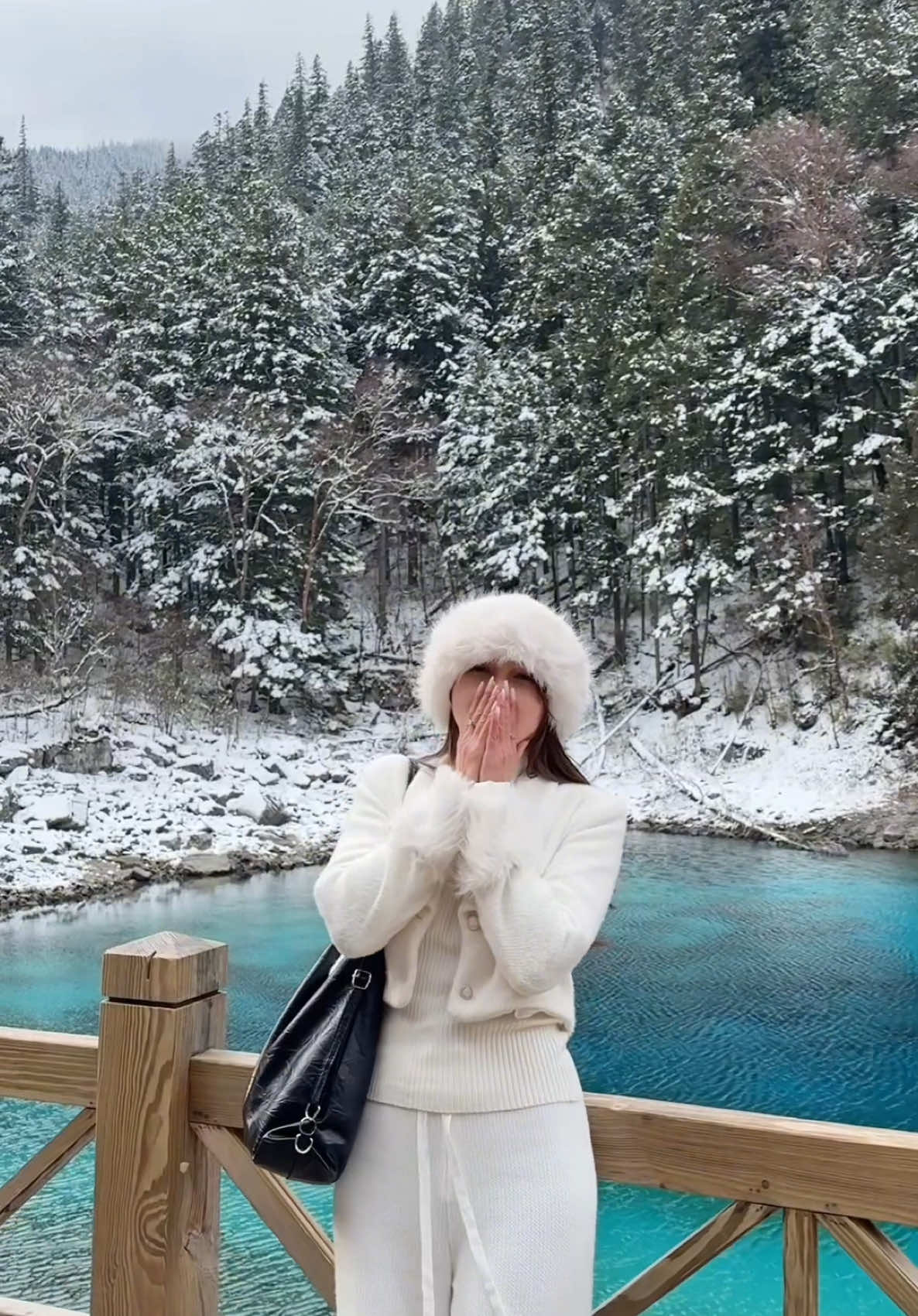 Cửu Trại Câu Tháng 11 🌨️❄️ #jiuzhaigou #tuxuyen #china 