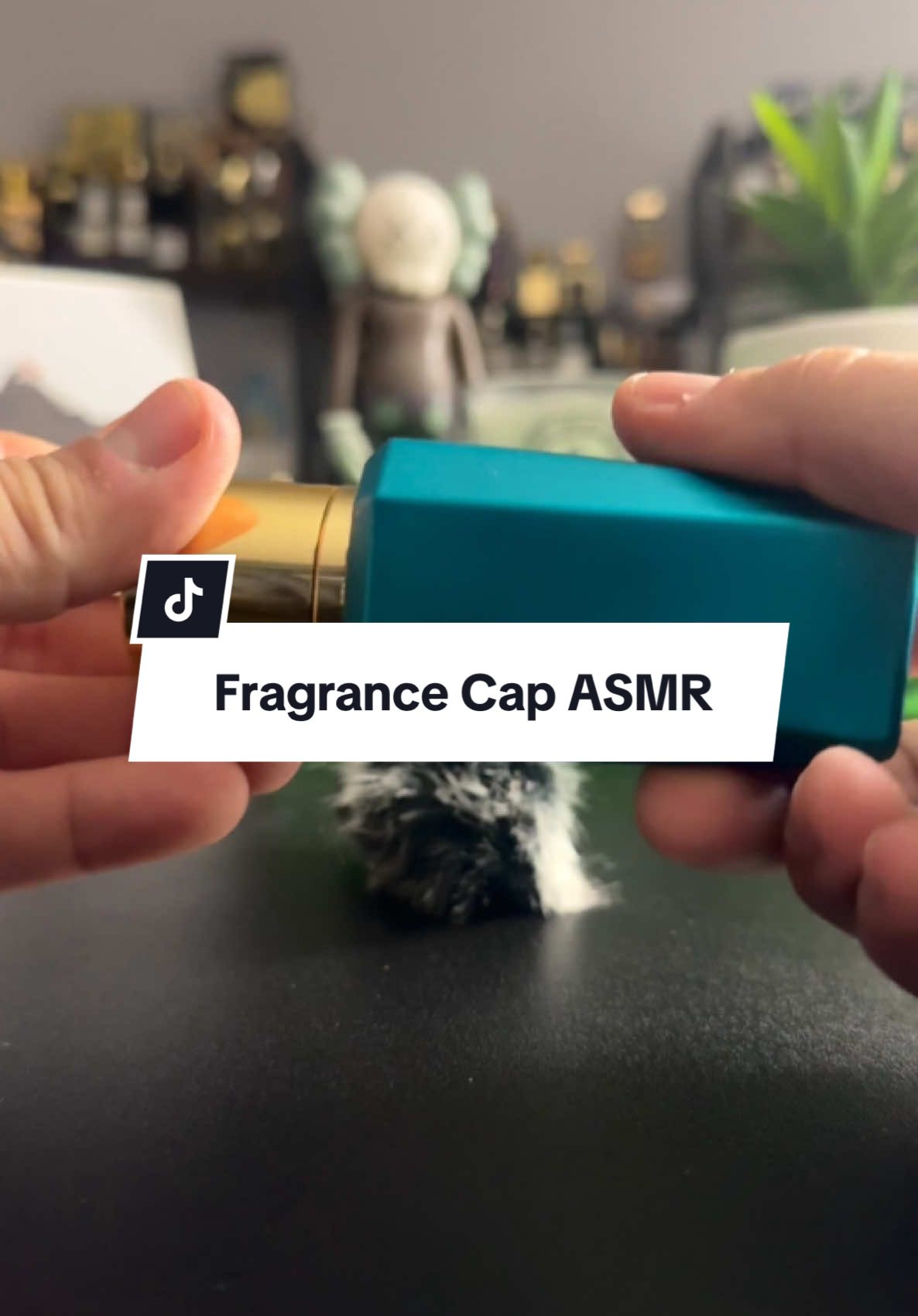 Very satisfying!! #fragrancetiktok #nichefragrance #tiktokfragrance #fragranceasmr #asmr 