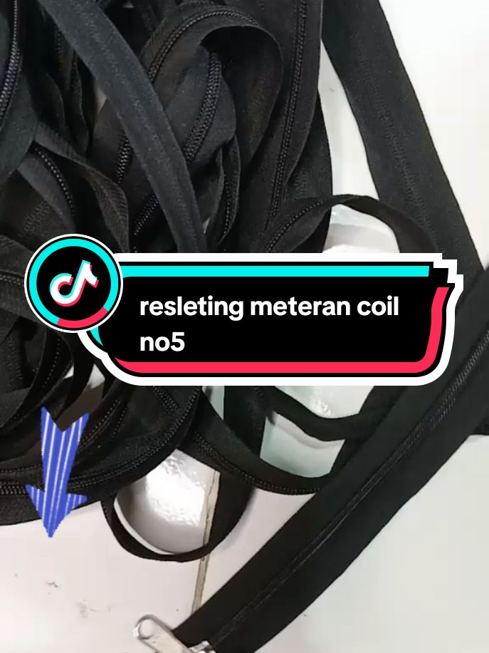 Membalas @sudarman.aj.sudar resleting meteran cocok buat ransel #kepalaresletingcoilno5 #kepelaresletingykk #perlengkapankonveksi 