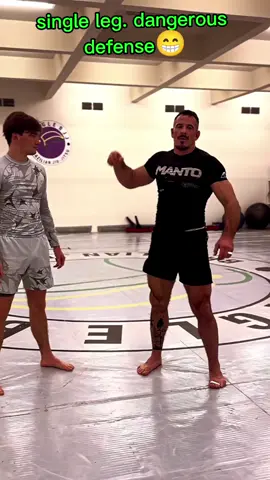 Wrestling spladle. An embarrassing wrestling submission you definitely don't want to get caught in public with🤛🏼😂😂#bjj#wrestling#takedow #wrestlingdefense #Bestsubmission #Bestsubmission #bjjblackbelt #foryoupage #grapplerguide #viral_video #fvp 