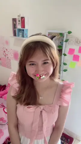 outfit nya di keranjang kuning ya