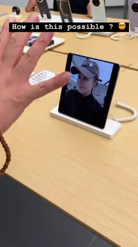 How is this possible 🤯🤯😂  Airdrop sharing feature #pleaseunfrezzemyaccount #mobilephoneunboxing #mobilephonereview #airdropchallenge #airdrop #huaweinovadance 