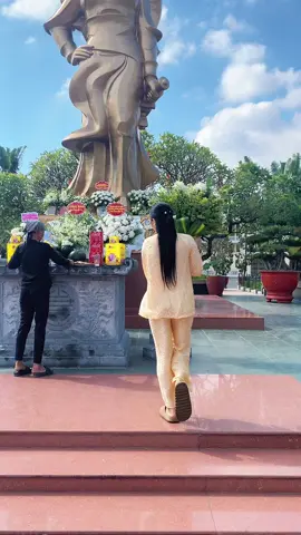 Tri ân và tưởng nhớ đến Thánh Bà Lê Chân 🙏 Quá nhiều cảm xúc & hoan hỉ ạ. #nutuonglechan #dantocvietnam #vanhoatinnguongvietnam #tutaptaigia 