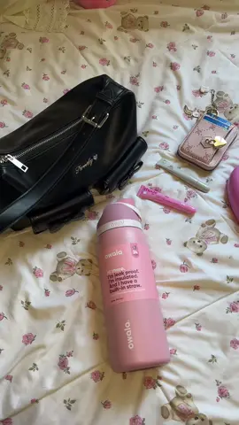 🎀 Garrafa Owala FreeSip Edição Limitada: Estoque Quase Esgotado! Garanta a Sua Agora!