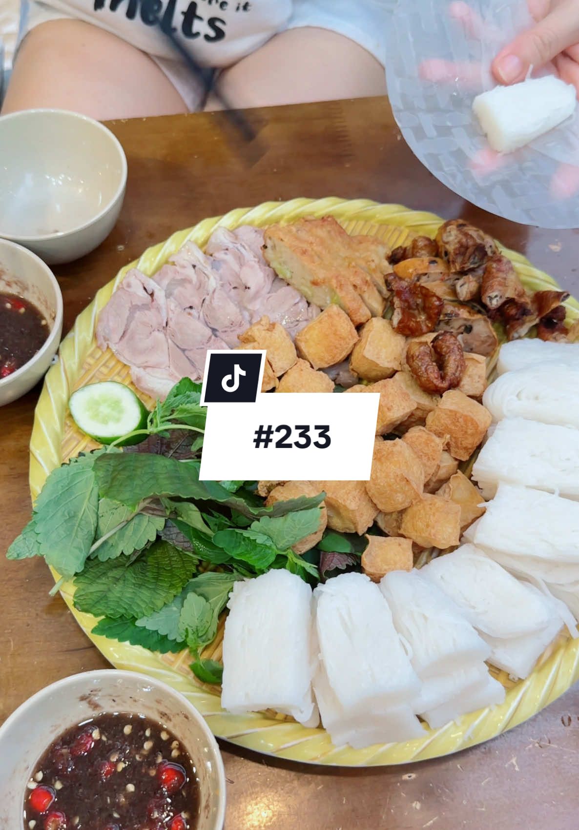 Kiến thức ăn bún đậu kiểu miền Tây đã được tiếp thu 😌 #yangne_9 #xuhuong #Vlog #ancungtiktok #fypシ゚ #bundaumamtom 