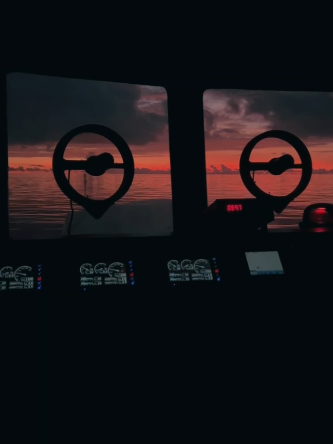 ﹏𓊝﹏𓂁﹏  #berlayar #bakamla_ri 