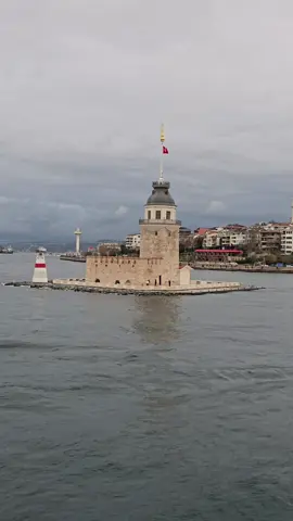 kiz kulesi  #istanbul #türkiye #turkiye🇹🇷 #viral #keşfett #polatalemdar ##elifdedim #elif_e_l 