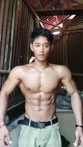 😈 USAH PASTI ADA HASIL NYA 👍🏼 #pose  #gym  #olahraga  #indonesia  #fvp  #v  #target 
