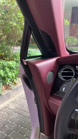 真让人烦恼会这样的日子一天都不想过 #louisvuitton #douyin #日常vlog #lifestylevision #inmyfeelings #moment #rollsroyce #ferrari #mclaren #度假 