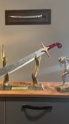 ⚔️Yenilenen modellerimiz çok yakında web sitemizde!⚔️ ✅Siparişinizi hemen oluşturmak için web sitemizi ziyaret edin! Kilicustasi.com  #kılıçustası #tarih #islamicsword #koleksiyon #dekor #hediye #zulfikar #zülfikar #hzali 