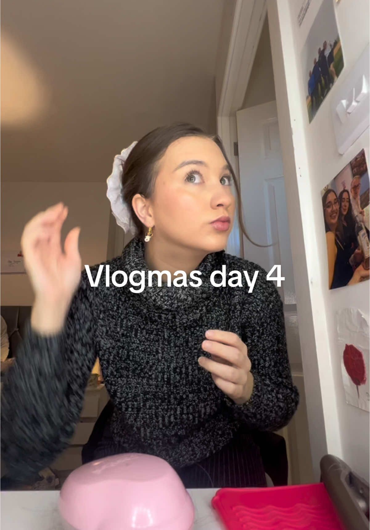 Vlogmas day 4 felt like one of those montages in a christmas film where everything goes wrong but luckily it was saved by @Borough 22 Doughnuts  Also check out @OBE label🍓✨ for gorgeous deadstock designs like my scrunchie :) #Vlogmas #sustainablefashion #slowfashion #dayinmylife #periods #corporatelife #postgrad 