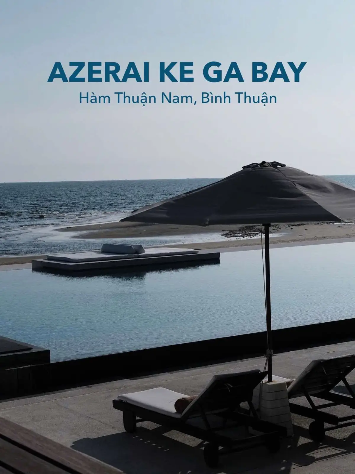 Cách Thành phố Hồ Chí Minh khoảng 2,5 giờ lái xe về phía đông và 45 phút lái xe từ Phan Thiết, Azerai Kê Gà Bay nằm giữa khu vườn xanh tươi rộng 4,5 hecta trên bãi biển cát trắng dài 5 km. Khu nghỉ dưỡng được bao bọc bởi đảo Hòn Bà với ngọn hải đăng cổ kính ở phía đông, và những cồn cát trắng dài ở phía tây. Vị trí độc đáo của Khu nghỉ dưỡngmang đến một không gian yên tĩnh, lý tưởng để thư giãn, phục hồi và tái tạo sức sống.  Các sảnh chờ với không gian rộng rãi nhìn ra sân vườn với tông màu trầm ấm, lấy cảm hứng từ màu sắc của cát và đá granit địa phương, tạo nên một khung cảnh riêng tư, trang nhã và thư giãn. #azeraikegabay #azeraikegabayresort #azeraikegabayphanthiet #azerairesort #phanthiet #muine #muinephanthiet #xuhuong #viral #fypシ 