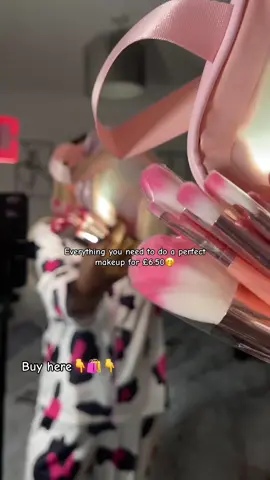 Link below to shop❤️ Happy shopping 😍 #ForYouDays #TikTokMadeMeBuyIt #Spotlight #christmas  #bf24 #blackfriday #bestdeals #tiktokshop #viral #cybermondaydeal #cybermonday #blackfridaydeals #blackfridaysale #myinfluujourney 