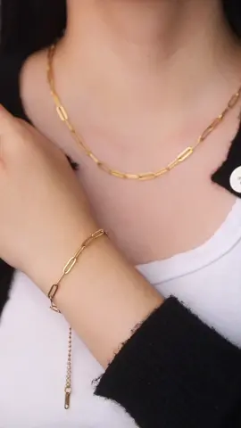 Take this cool cross buckle jewelry home！😎😎 #minimalistnecklace #jewelryset #simplejewelry #crossnecklace #stainlesssteelnecklace #cooljewelry #daintjewellery #kwintas #nonfading #christmasgift #bracelets #lsscfinejewelry 