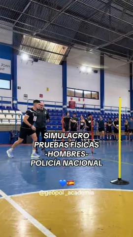 ⭐️Simulacro Policía Nacional 2024. 🌀Sede oficial: Alicante 💪🏼Deberás alcanzar un mínimo de 15 puntos para ser apto. 1. Circuito de agilidad. 2.Dominadas. 3.Resistencia. #Geopol #policíanacional #pruebasfísicas #policia #España #oposiciones 