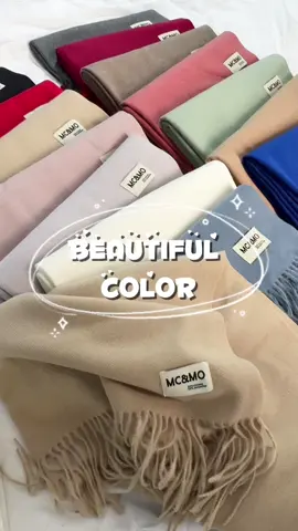 Mỗi ngày một màu với mẫu khăn len cashmere mới nhà Ameli nhé ❤️💙🤍🧡💜💚 #fyp #trending #xuhuong #khanlenmuadong #khanquangco #khanlen #cashmere #fashion #noel #giangsinh #christmas 
