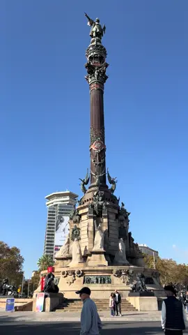 Christopher Columbus Statue | Barcelona, Spain 🇪🇸  #spain #barcelona #columbus #statue #travel #explore #holiday #fyp #trip 