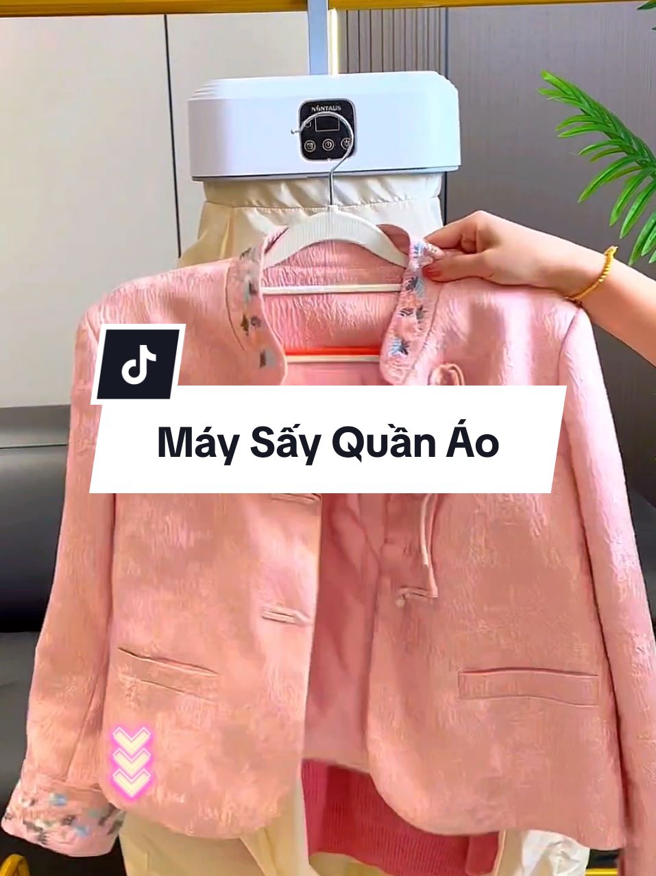 ➡️ Máy Sấy Quần Áo Đa Năng Gấp Gọn Khử Trùng DELADEP - SQA01 - Khử Khuẩn, TŮ Sấy Quần Áo 2 Chế Độ Sấy Tiết Kiệm Diện Tích Điện Năng . . #maysayquanao #giadungtienich #giadungtienloi #giadungthongminh #muataitiktokshop #seleluongve 