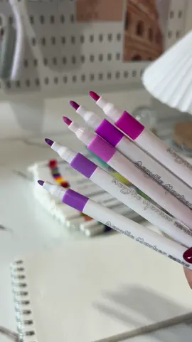 Perfect for Calligraphy, Drawings and other art works✨ #acrylicmarker #acrylichighlighterpen #aimllostationeriystore #aimlloacrylicmarker 