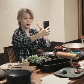 طبعا الشرط الوحيد انك تكون جيمين ومبروك عليك الفلوس 🌹#Taehyung #jimin #fyp #viral #Taehyung #vmin #ڤيمين #فيمين 