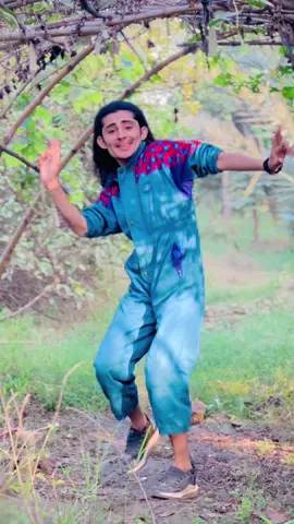 Meri chachi jewy chachi😂😂😂#alirazafam11 #trending #tiktok #foryoupage #foryou #dance #funnyvideos 