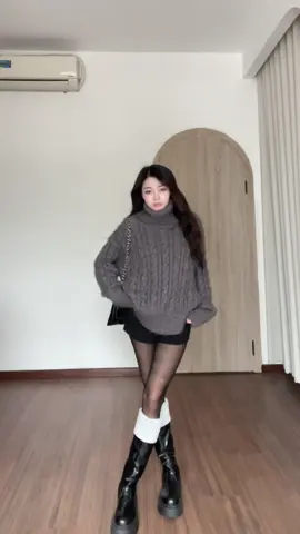 Áo len cổ lọ form rộng #reviewquanao #fyp #goclamdep #aolen #aolennu #chanvaycaro 