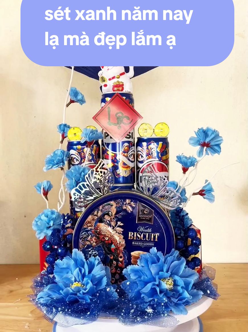Tết 2025 này lên sét xanh lạ mà đẹp như này thì sáng bừng căn nhà các bác ạ. tết đẹp luôn#tết2025 #phukientrangtritet #thapnuoctailoc #thapletailoc #trangtritet #phukientrangtritet8386 