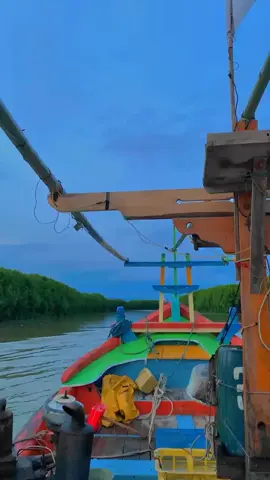 kalo orang lain bahas berbulan     kita bahas perkilo😁 #fypシ゚viral #galanganpraubrebes #galanganpraupengaradan #kluwut #pengaradan #krakahan #bcaxyz #mouth #xu #CapCut #4upage #taiwan🇹🇼 #tegal 