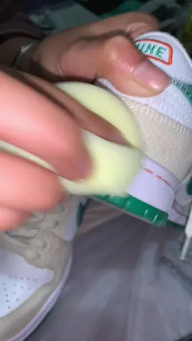 WHITE SHOE CLEANER #shoes #cleaner 