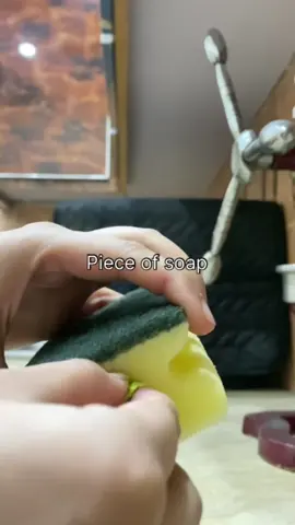 Sponge Hack || Kitchen Hack  #kitchen #sponge #hack #viralvedios #foryou #tipsandtricks #newhacks #lifetips #tipsandhacks 
