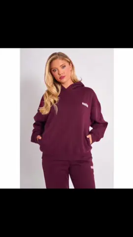 #CapCut #kaiia #kaiiathelabel #kaiiathelabelhoodie #kaiiathelabelhaul #kaiiathelabeltracksuit #kaiiaredhoodie #redhoodie #burgundy #cherry #graphicdesign #graphic #oversized 