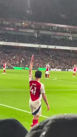Arsenal corner kick 👀  #arsenal #fyp #declanrice #cornerkick #arsenalfc #bukayosaka #saliba #manutd #footballtiktok 