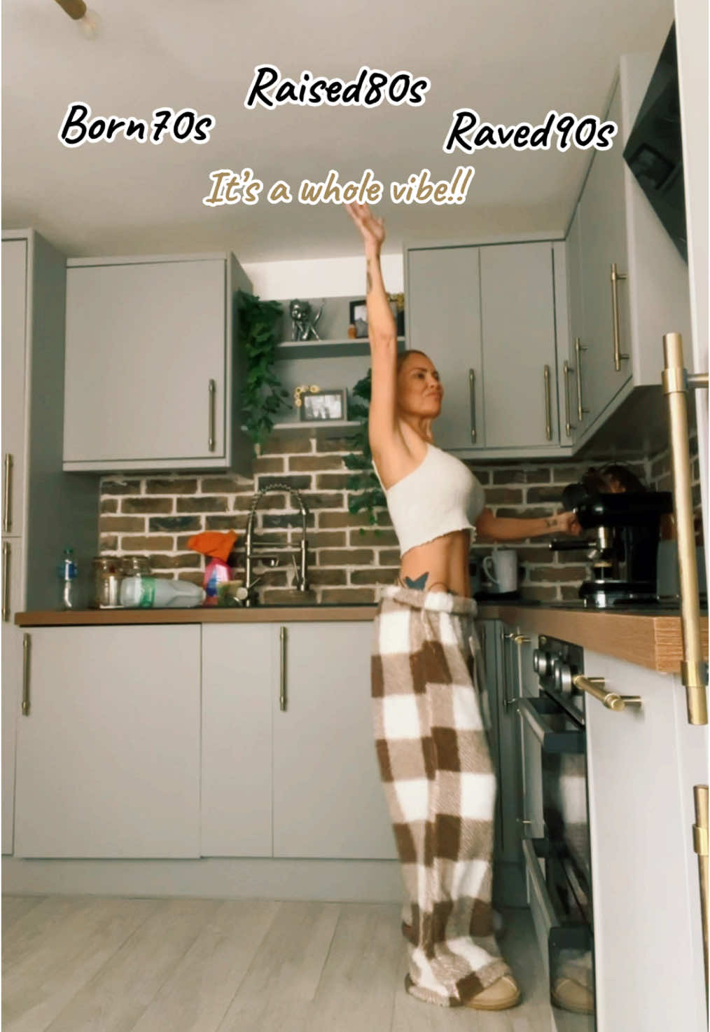 🎵🙌🏼🎵 #over45club #90schick #genx #90s #oldschool #genxtiktok #genxcrew #90smusic #oldschooltune #memories #classics 