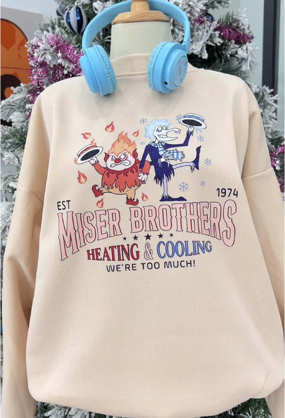 Christmas season 🎄🎄❄️🔥❤️ #theyearwithoutasantaclaus #heatmiser #snowmiser #theyearwithoutasantaclausshirt #cooling #heating #miserbrothers #snowmiserheatmiser #miserbrotherschristmas #snowmiserheatmiserchallenge #childhoodcartoons #christmasmovie #christmasoutfit #christmasshirt #christmas 