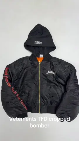 Vetements TFD cropped Bomber  only in inst  #vetements #balenciaga #jacket #rickowens #viviennewestwood #outfit #archive #fyp #chinaa #demnagvasalia #highfashion 