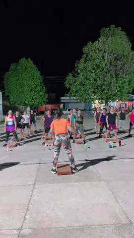 O melhor cádio 🔥 #stepdance #cardioworkout #projetosocial #atividadefisica #ritmos #dancatiktok 