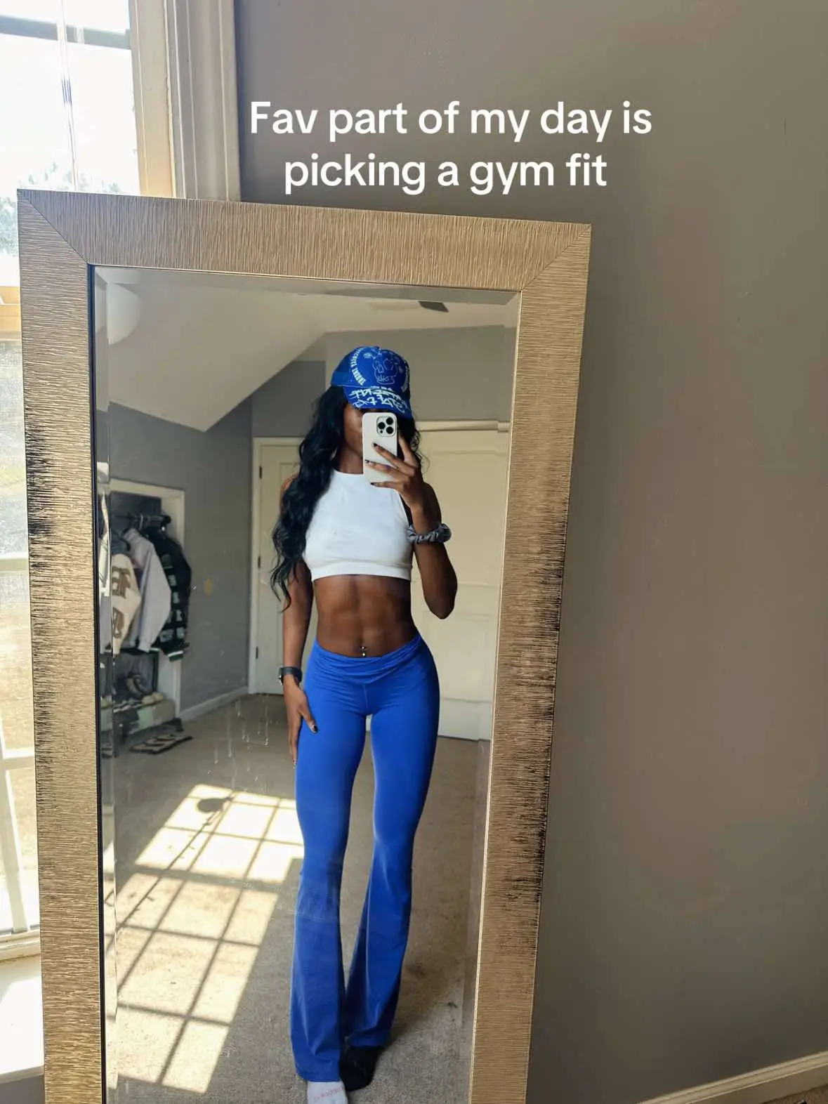 if the fits not giving, im not liftingg🧍🏾‍♀️#gymoutfit #gymootd #progresspics #GymTok #gymmotivation #outfitoftheday #fitcheck #legday #legdayworkout #absworkout #waist #coreworkout 