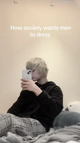 Am i right? #femboy #femboycosplay #venticosplay #venti outfit from femzai 