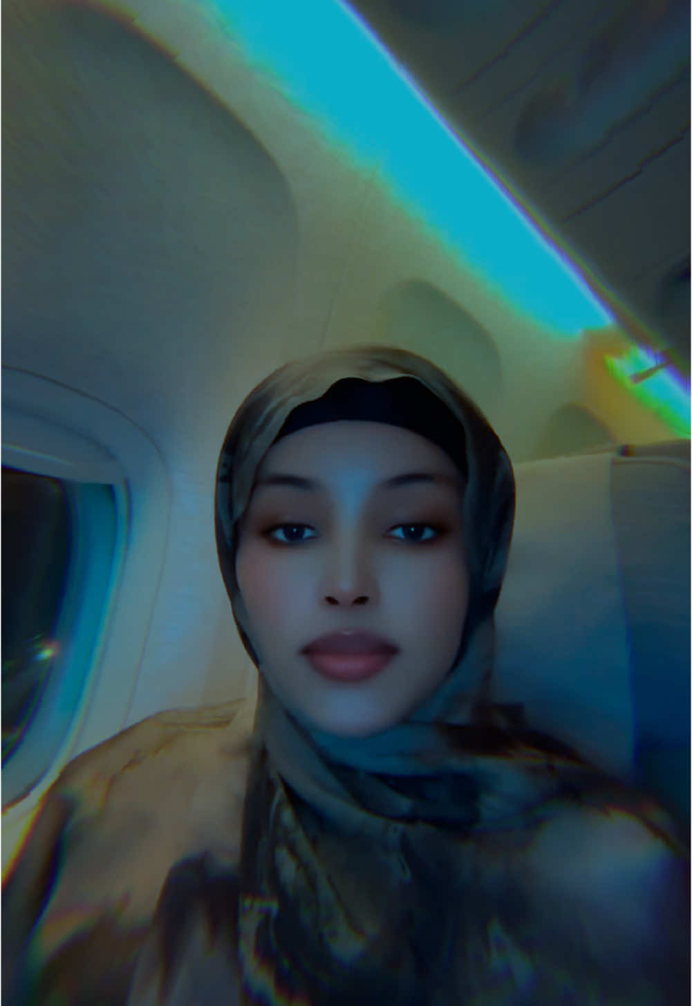 Rer comments berka idinka ogsoni durbadiba YouTube ka anigon wax so galin ayad ii sarteen linkiga profile keyga ayow saran yahay wadankan rabo markan gaaro idin so galina video ✌️🥰#qaaliladan1 #qaaliladan #qaaliladan2 #raziyaqurux 